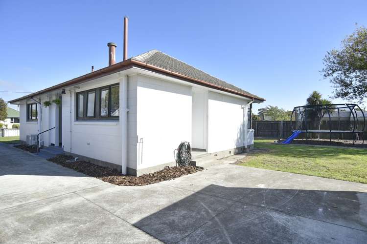 4 Betty Place Aranui_21