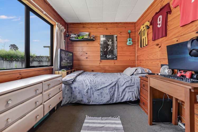 50 Tomin Road Glenview_12