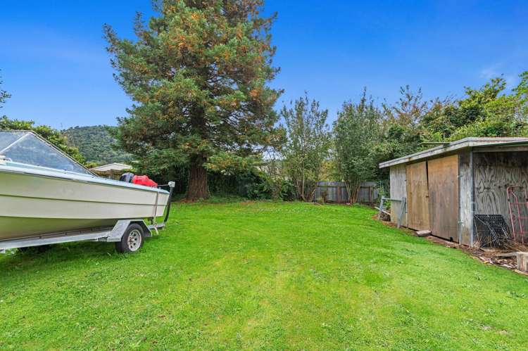 15 Roger Street Pukehangi_13
