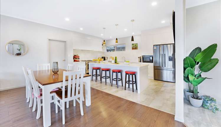 52 Milano Boulevard Karaka_5