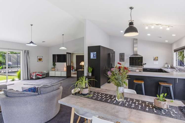 132 Maui Pomare Road Nikau Valley_18