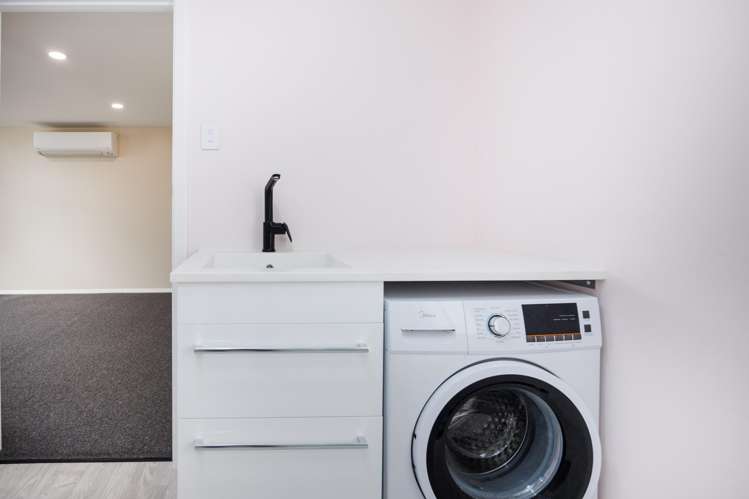 305 Featherston Street Palmerston North Central_12