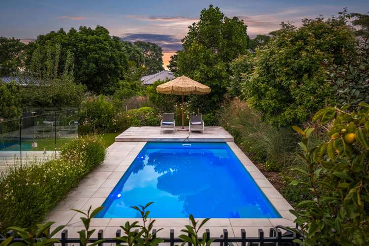 19 Dunbar Road Point Wells_24