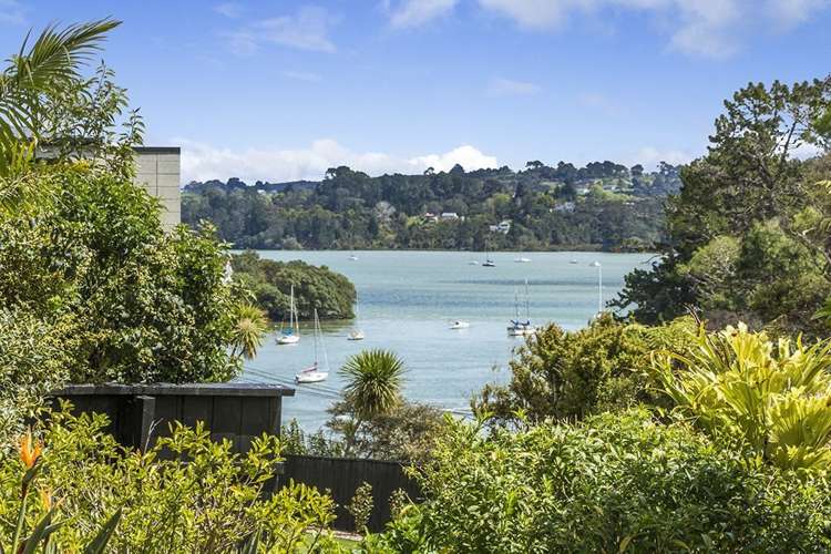 7 Traffic Road Greenhithe_3