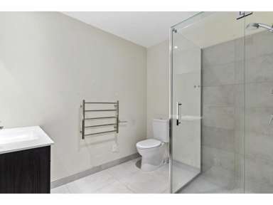 105/69E Hall Avenue_4