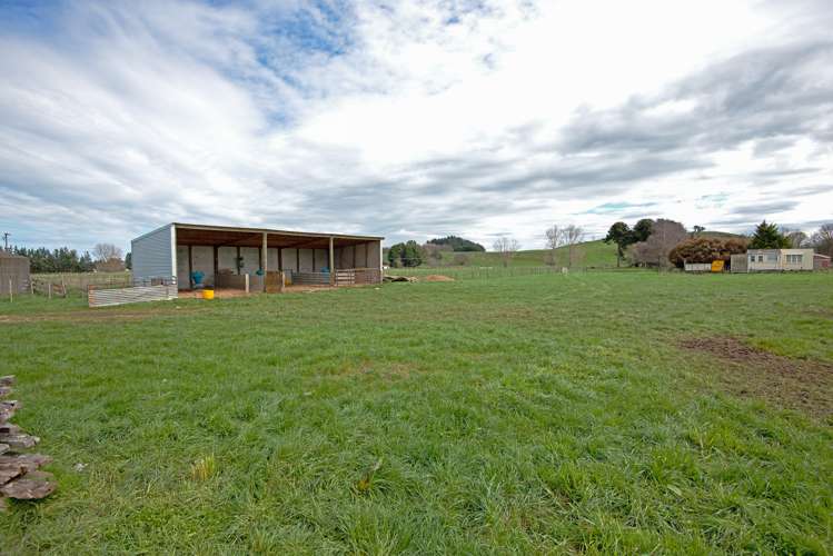 163 Makoura Road Apiti_13