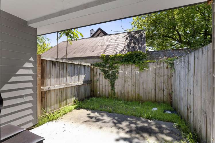 3D Rostrevor Street Hamilton Central_4