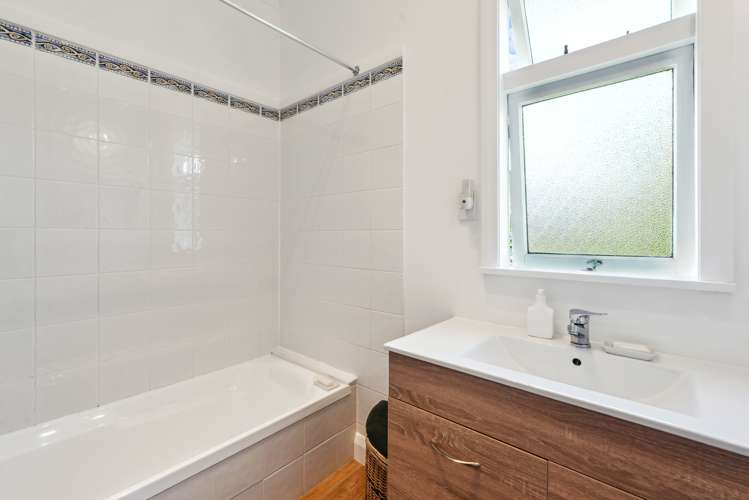 136c Bath Street Levin_14