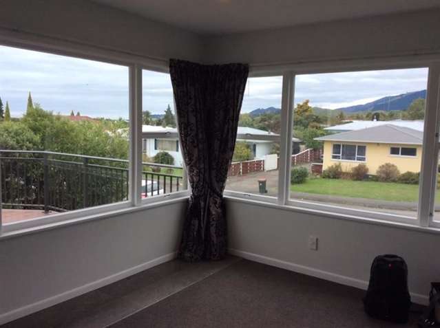 18 Churchill Avenue Richmond_2