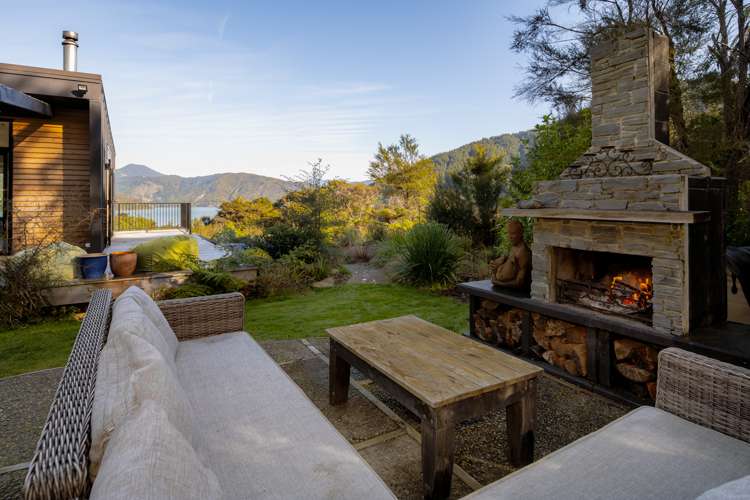 5 Toki Place Kaiuma Bay_18