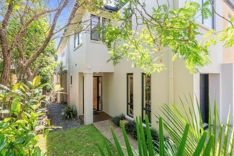 23 Trimaran Drive Gulf Harbour_5