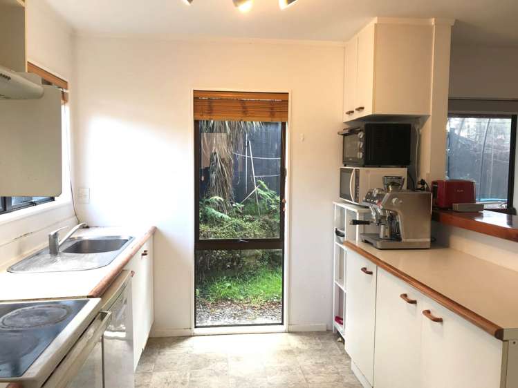 2/35 Jaemont Avenue Te Atatu South_9