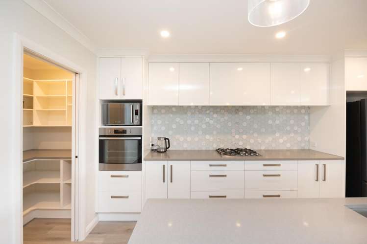 6 Atlantic Drive Fitzherbert_18