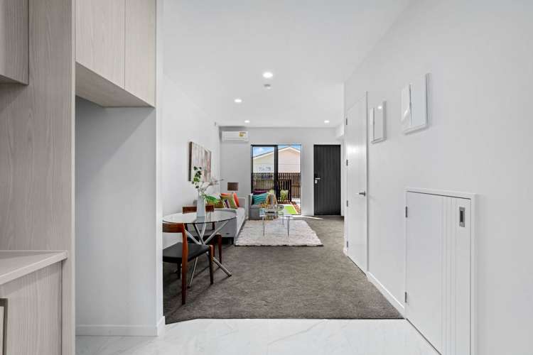 6/4 Glenhaven Place Te Atatu Peninsula_10