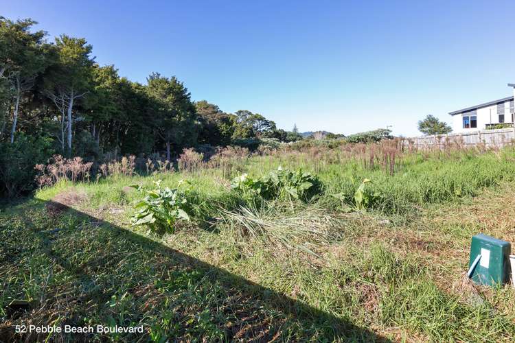 38 Pebble Beach Boulevard Kamo_16