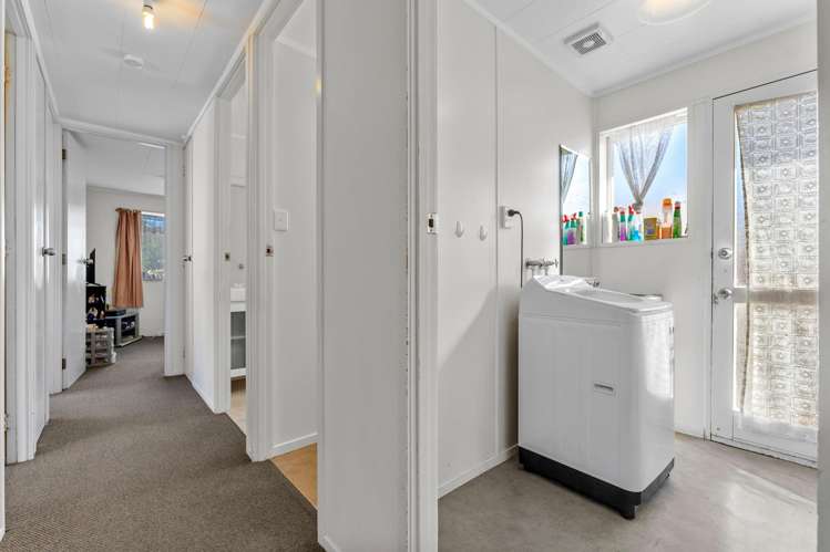 144 Mahia Road Wattle Downs_9