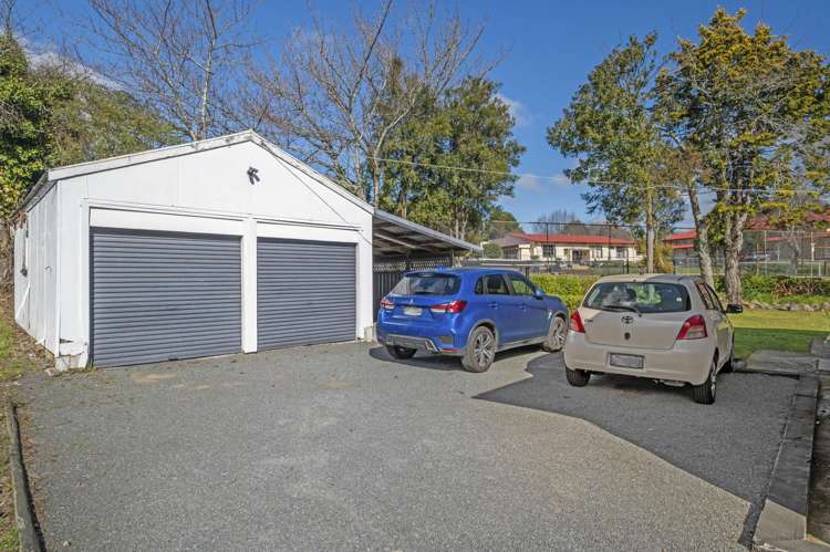 21 Miro Street Utuhina_15