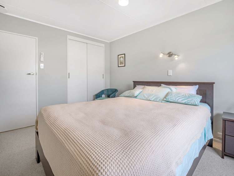 40 Dorset Road Carterton_15