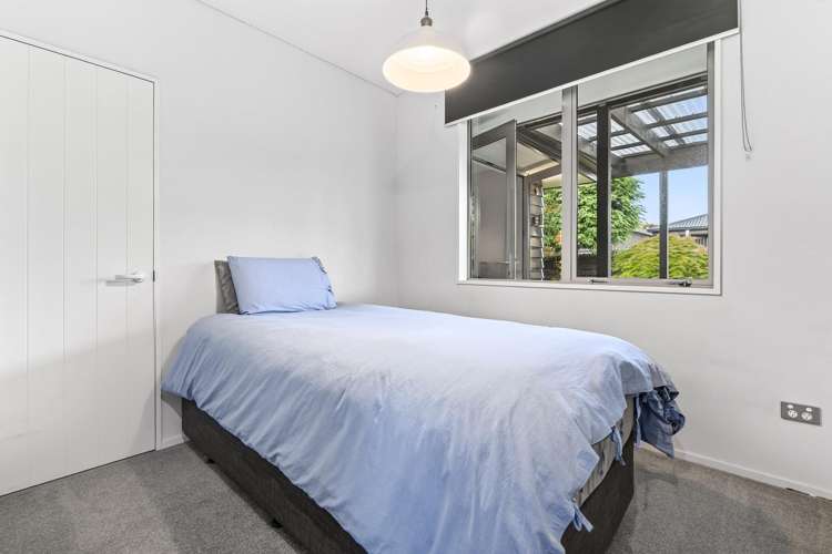 32 Quinnat Street Albert Town_14