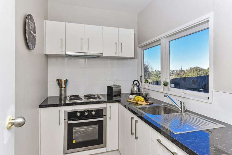 1/20 Limmer Place Browns Bay_14