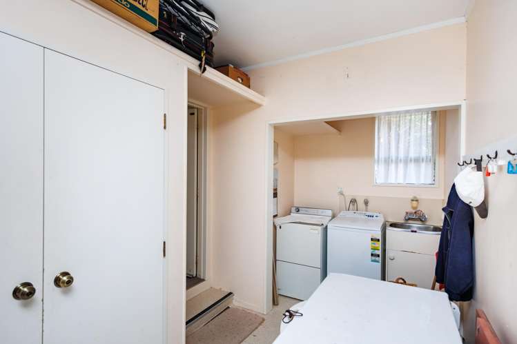 4 Tudor Grove Feilding_30