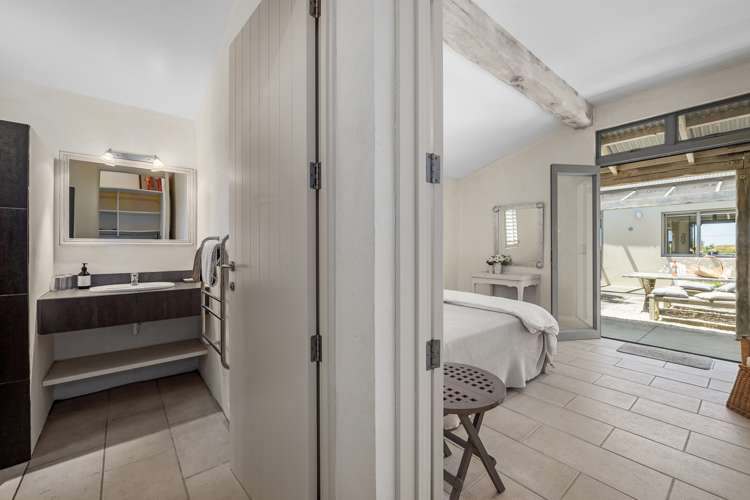 7 Kutai Lane Omaha_21