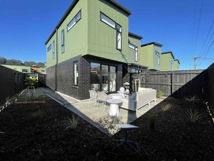 17/7 Johnston Grove Taita_19