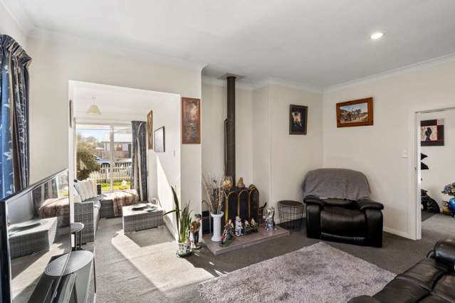 36 Achilles Street Burwood_2