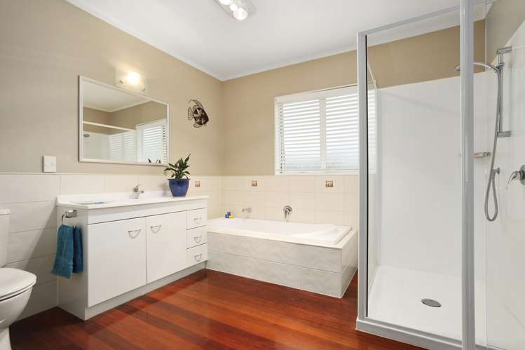 30d Derwent Crescent Titirangi_10