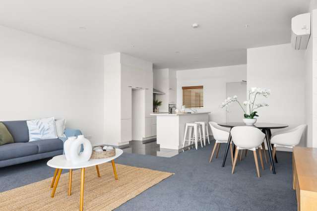 303/4 Reads Quay Gisborne_2