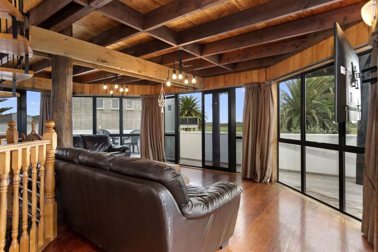 2 Palm Beach Boulevard Papamoa_8