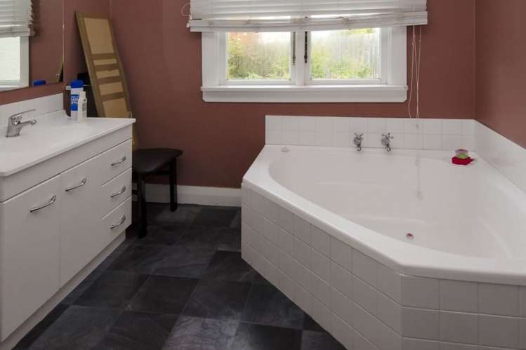 32 Collins Street Waikouaiti_10