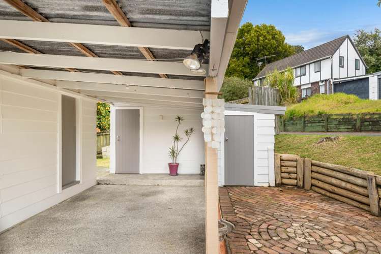 1/70 Ayton Drive Totara Vale_29