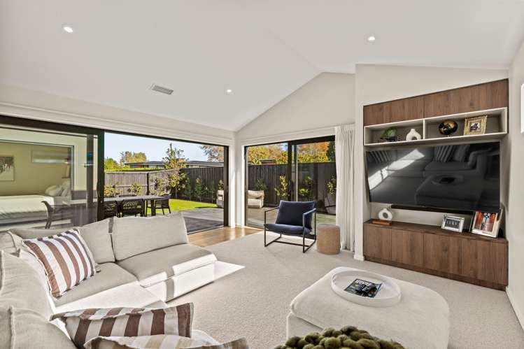 32 Walter Case Drive Harewood_10