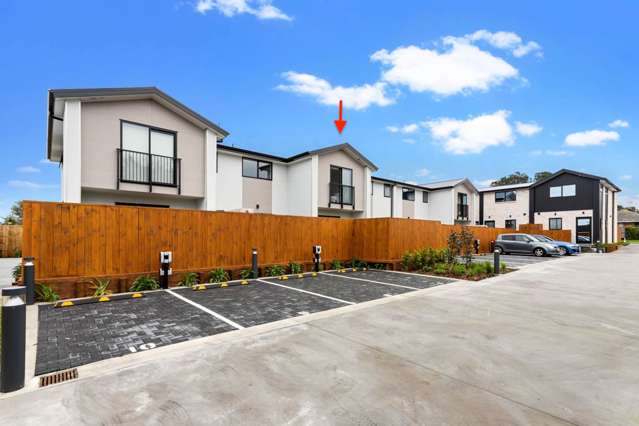 8/137 Tirimoana Road Te Atatu South_3