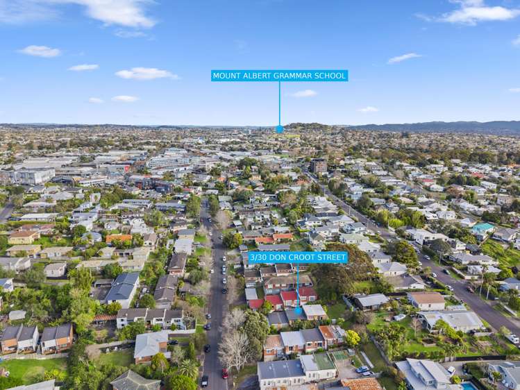 3/30 Don Croot Street Morningside_7