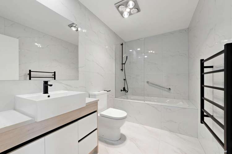 106 Kerepi Street Westgate_19
