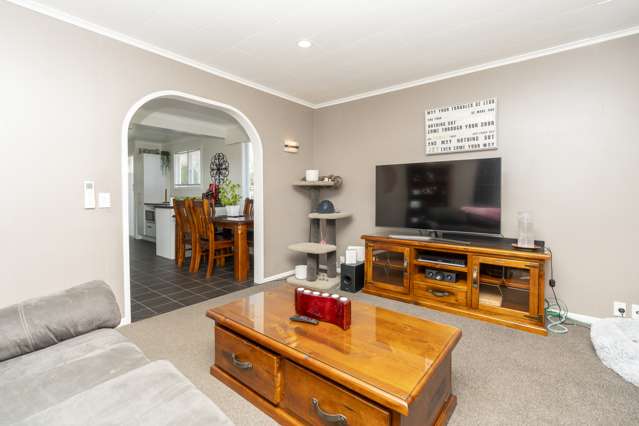 5 Hamblyn Crescent Nawton_3