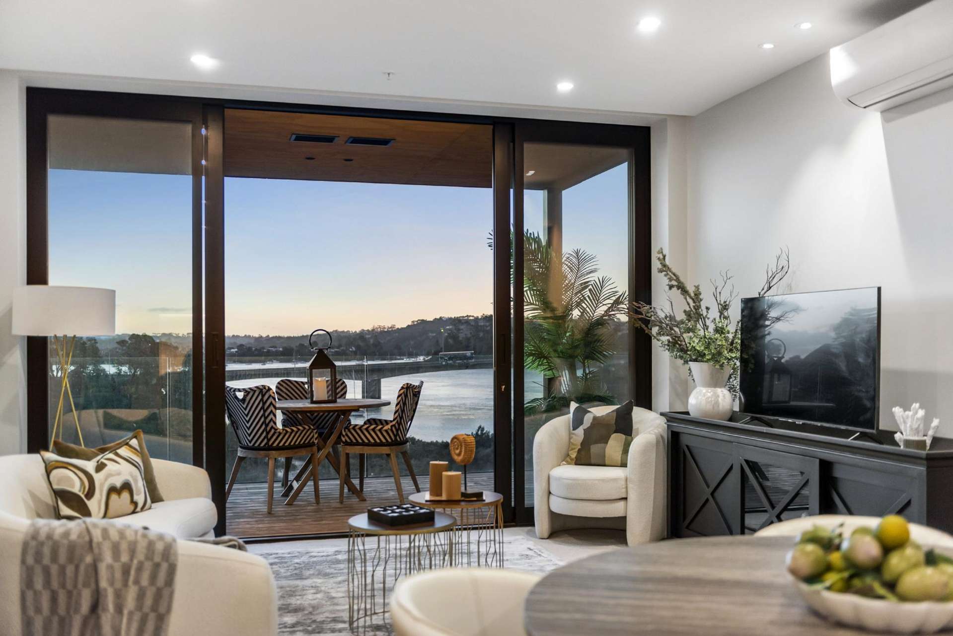 202/12 Marlborough Crescent Hobsonville Point_0