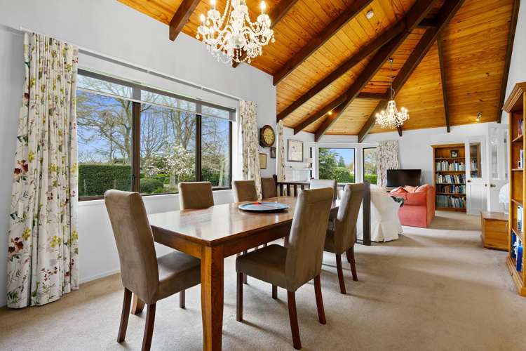 347 Racecourse Road Cambridge_21