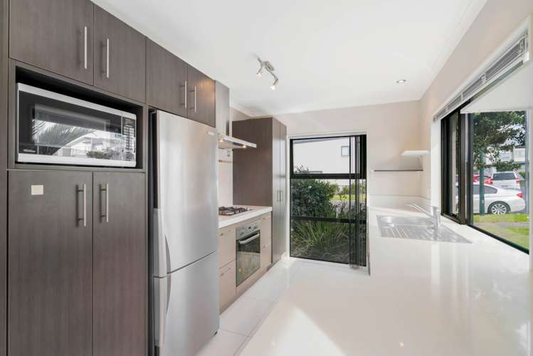 10 Sycamore Street Flat Bush_6