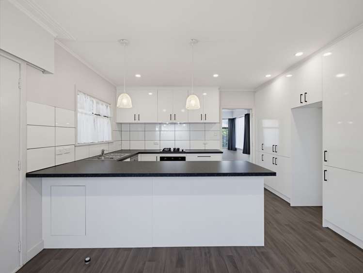 12A Phillip Street Victoria_6