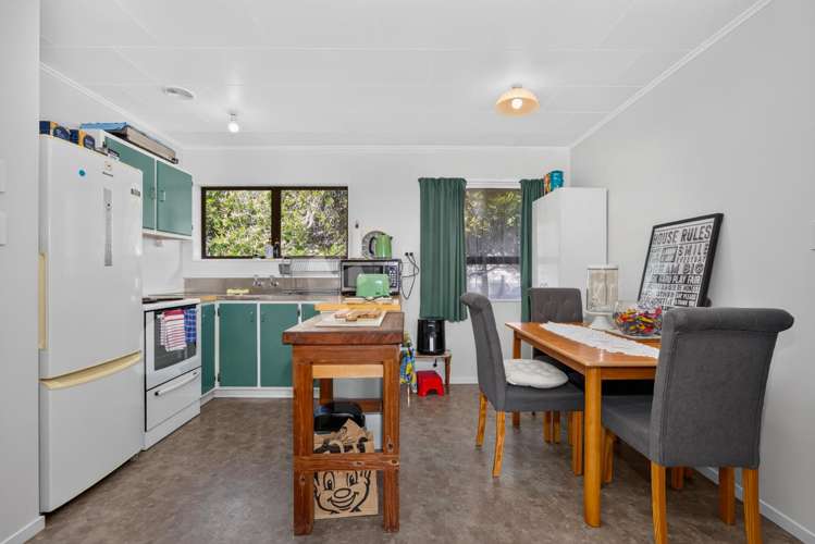 18 Doctors Hill Road Maungaturoto_25