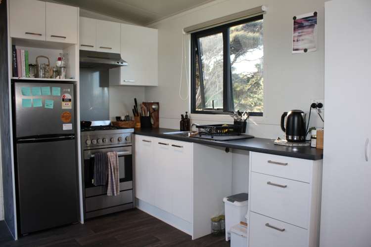 10 Te Toki Way Raglan_3