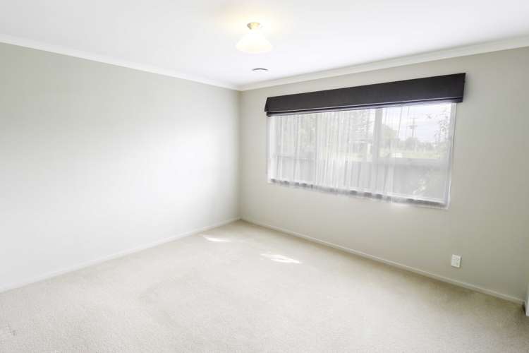 6 Matipo Street Tokomaru_13