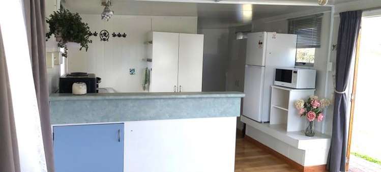 P14/70 Beach Road Tahunanui_3