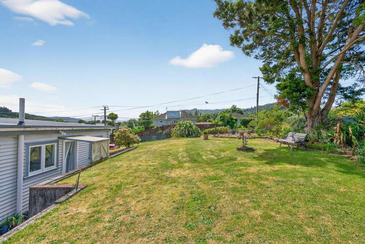 5 Burden Avenue Wainuiomata_20