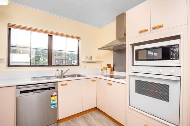 96 Oxford Street Tawa_8