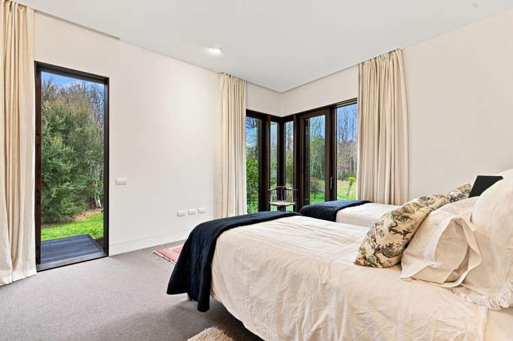 39 Main North Road Geraldine_21