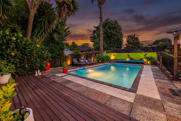 7 Tyrian Close Half Moon Bay_55